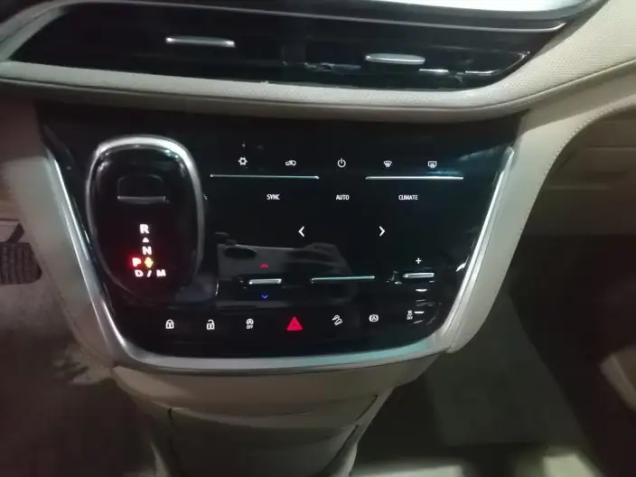 Buick GL8 2020 Model ES Luzun 653T Exclusive Model – фото 8