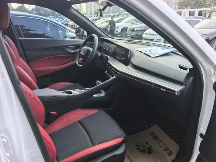 Changan CS35 PLUS 2023 Model Changxiang Edition Blue whale NE 1.4T DCT Noble Model – фото 8