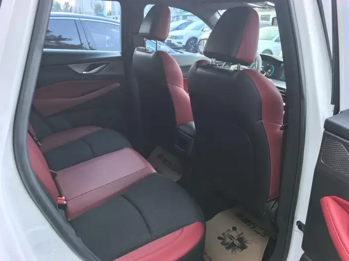 Changan CS35 PLUS 2023 Model Changxiang Edition Blue whale NE 1.4T DCT Noble Model – фото 18