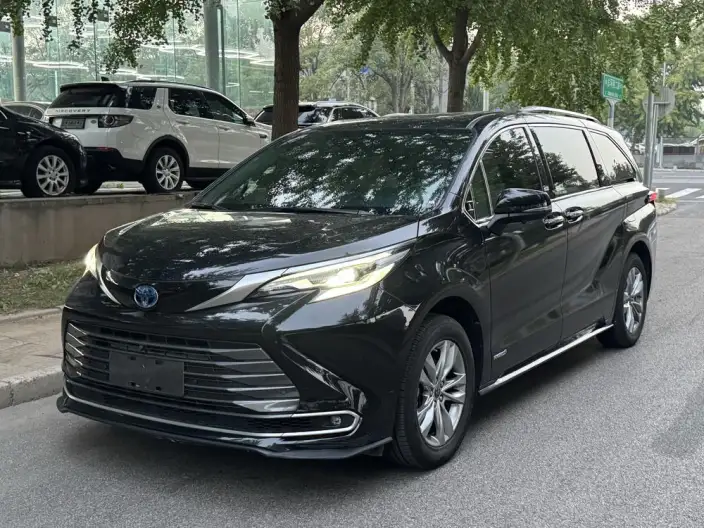 Toyota Sienna 2021 Model 2.5L Hybrid Supreme Edition – фото 6