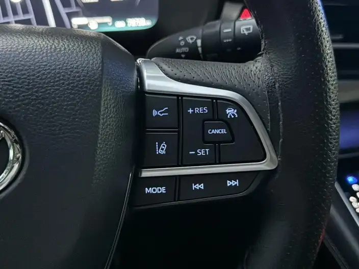 Toyota Sienna 2021 Model 2.5L Hybrid Supreme Edition – фото 15
