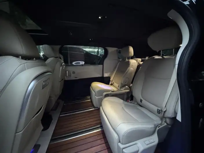 Toyota Sienna 2021 Model 2.5L Hybrid Supreme Edition – фото 22