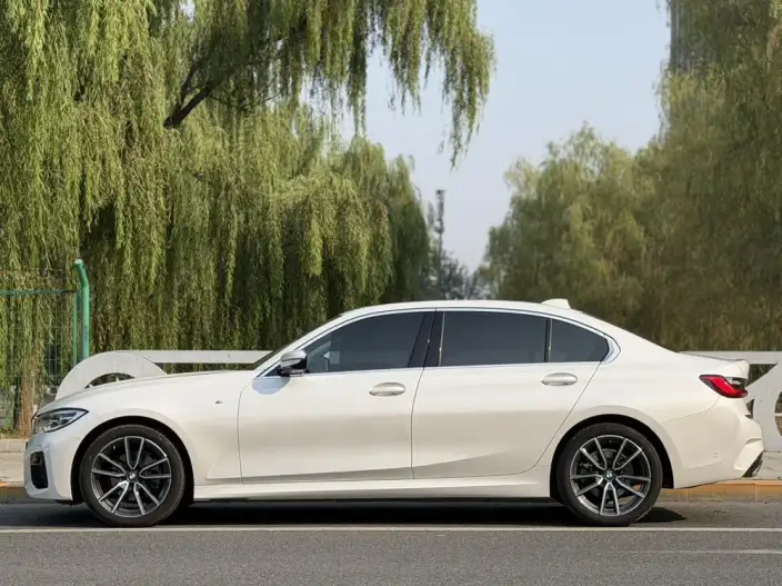 BMW 3 Series 2020 Model Facelift 325Li M Sports Set – фото 4