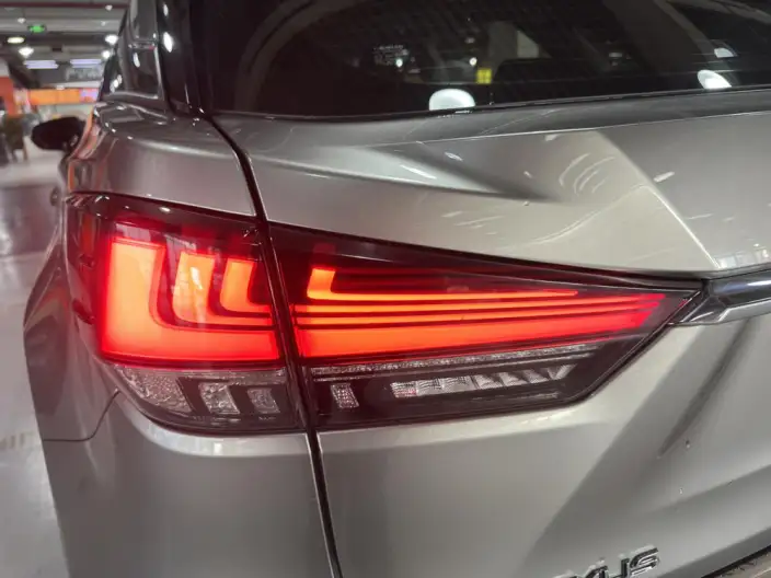 Lexus RX 2020 Model 300 2WD Comfort Edition China VI – фото 9