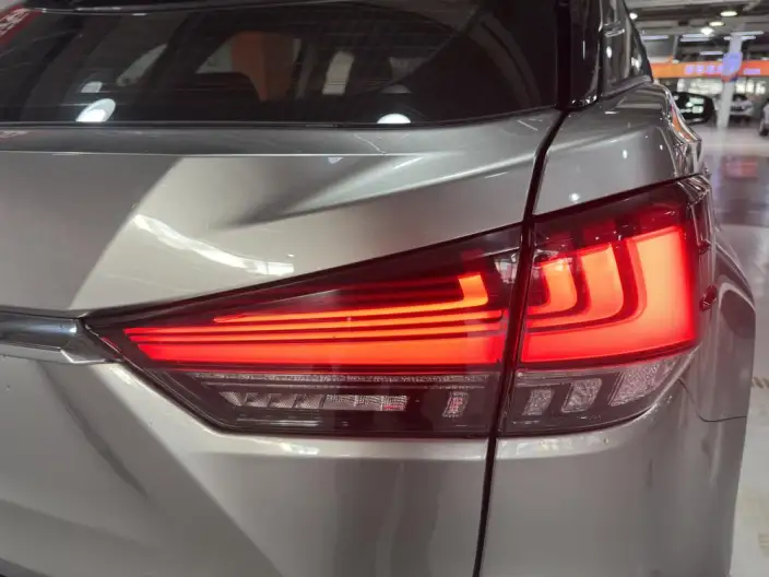 Lexus RX 2020 Model 300 2WD Comfort Edition China VI – фото 12