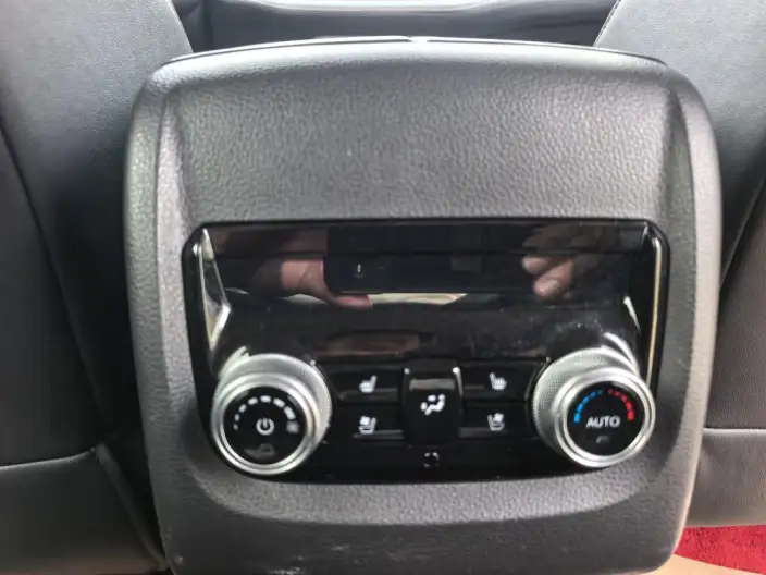 Lingyu 2021 Model EcoBoost 225 7 seat Zun Ling Model Plus – фото 8