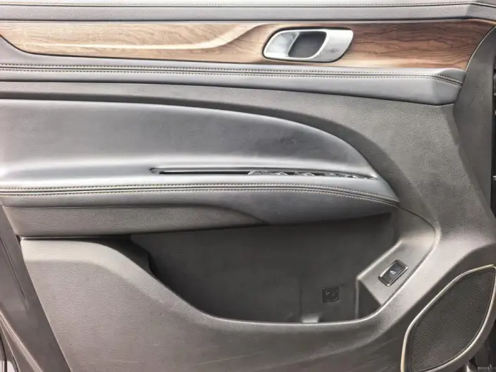 Lingyu 2021 Model EcoBoost 225 7 seat Zun Ling Model Plus – фото 11