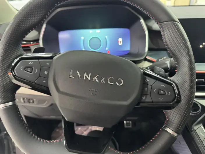 Lynk & Co 06 2020 Model 1.5T Shine Halo – фото 19