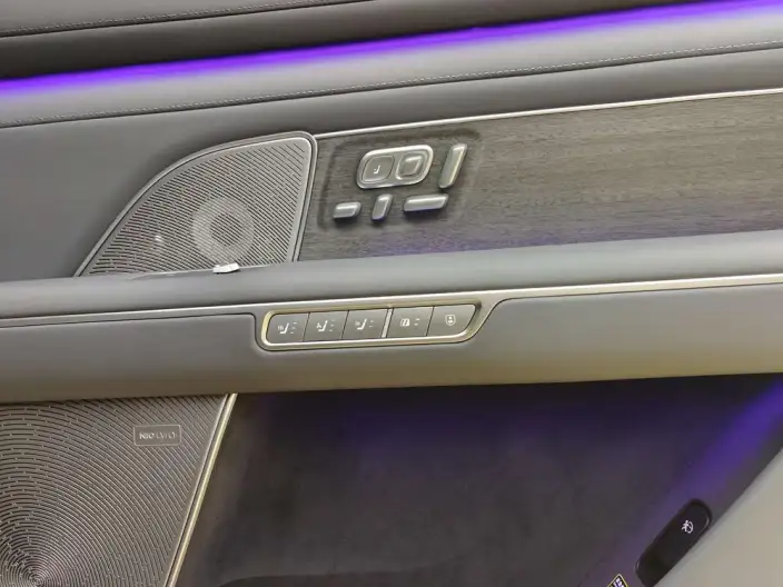 NIO ES8 2026 Model VI seat Executive Signature Edition – фото 13