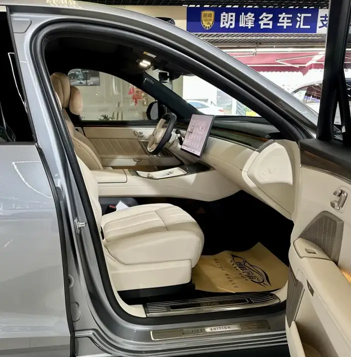 ONVO L90 2025 Model VI seat Edition Ultra – фото 21