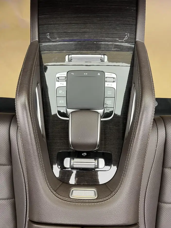 Mercedes-Benz GLE Imported 2020 Model GLE 350 4MATIC Fashion Model – фото 22