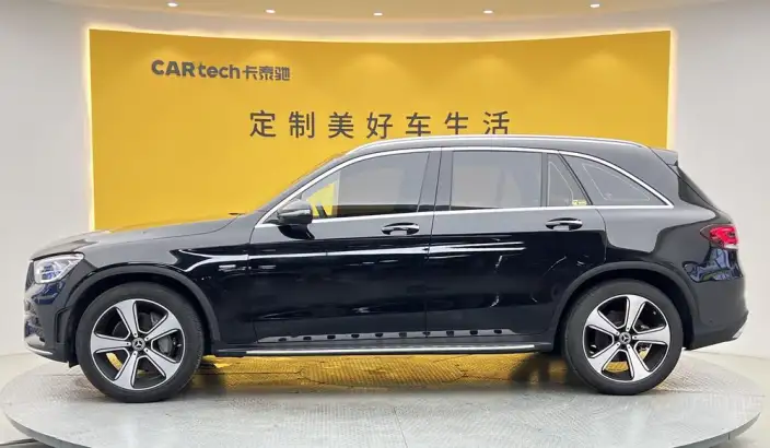 Mercedes-Benz GLC 2022 Model Facelift GLC 300 L 4MATIC Dynamic Model – фото 4