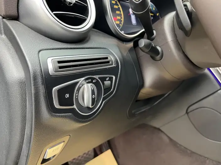 Mercedes-Benz GLC 2022 Model Facelift GLC 300 L 4MATIC Dynamic Model – фото 26