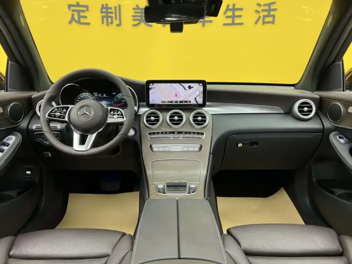 Mercedes-Benz GLC 2022 Model Facelift GLC 300 L 4MATIC Dynamic Model – фото 28