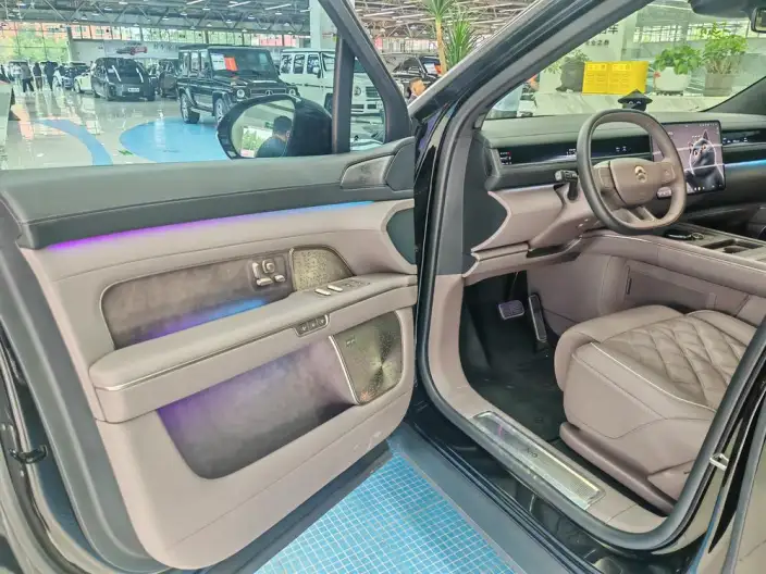 NIO ES8 2026 Model VI seat Executive Signature Edition – фото 20