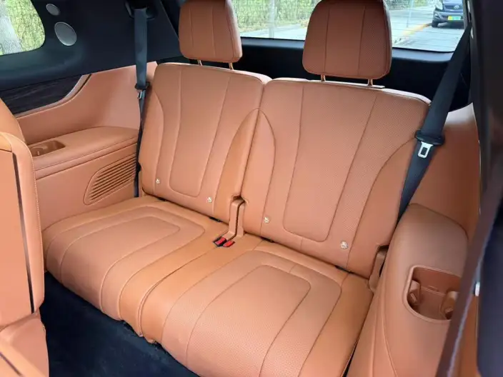 Aito M9 2024 Model Extended Range Ultra VI seat Edition – фото 21