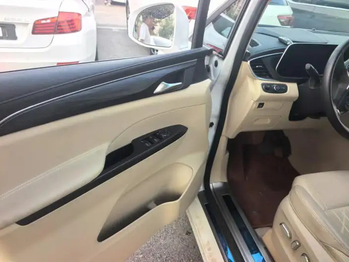 Buick GL8 2023 Model ES Luzun 2.0T Luxury Model – фото 15