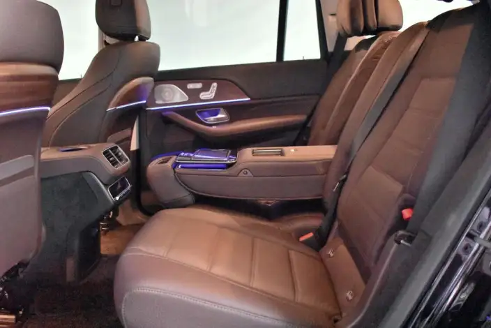 Mercedes-Benz GLS 2023 Model GLS 450 4MATIC Luxury Model – фото 21