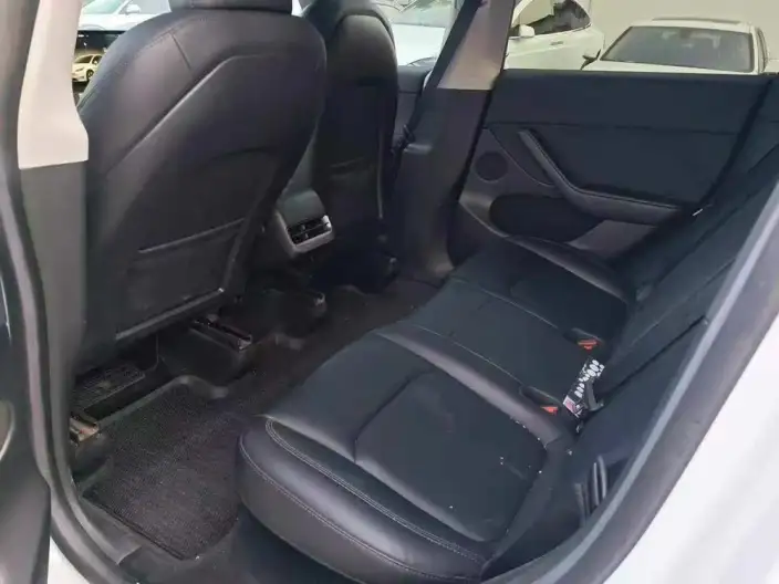 Model Y 2022 Model Rear-wheel drive version – фото 9
