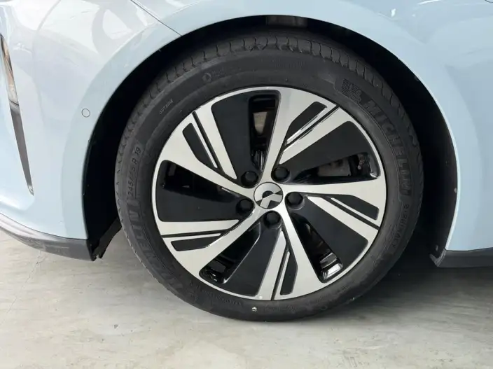 NIO ET5 2022 Model 75kWh – фото 9