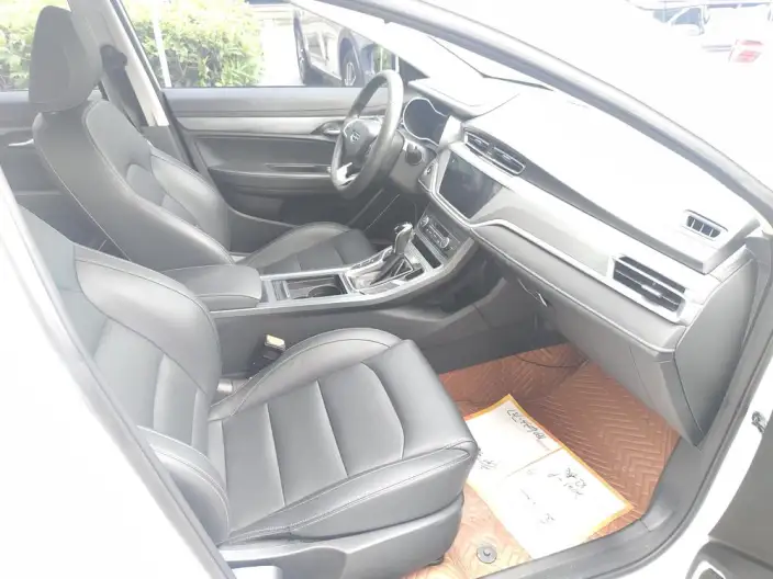 Geely Emgrand 2020 Model 1.5L CVT Up Edition – фото 10