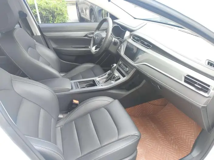 Geely Emgrand 2020 Model 1.5L CVT Up Edition – фото 11