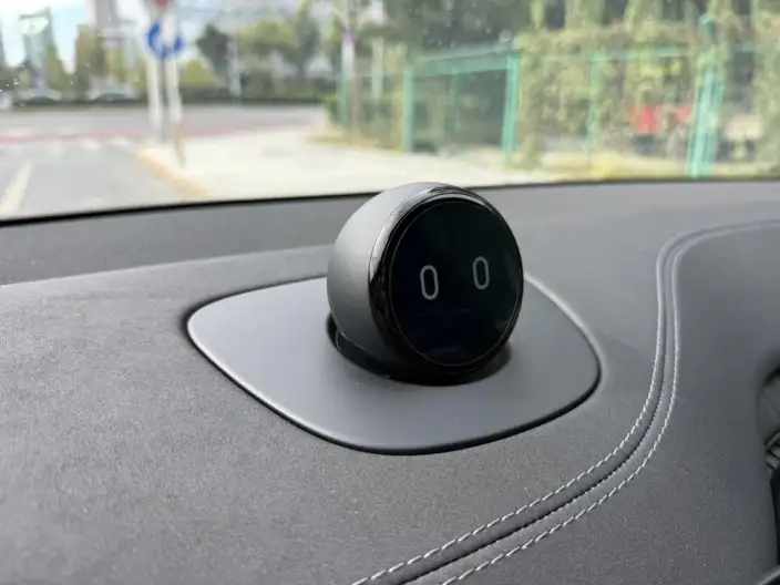 NIO EC6 2024 Model 75kWh – фото 12