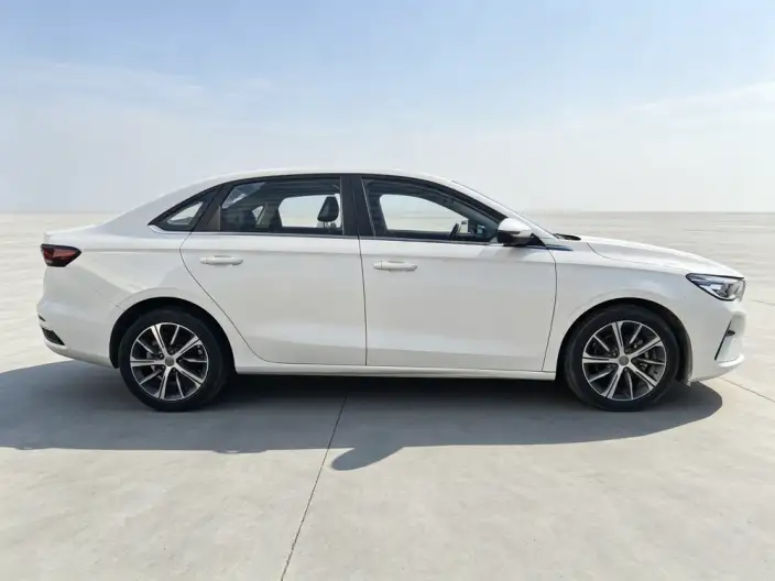 Geely Emgrand 2022 Model No. 4 Gen 1.5L CVT Flagship Model – фото 7