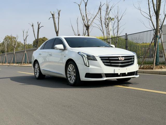 Cadillac XTS 2018 28T Technology – фото 2