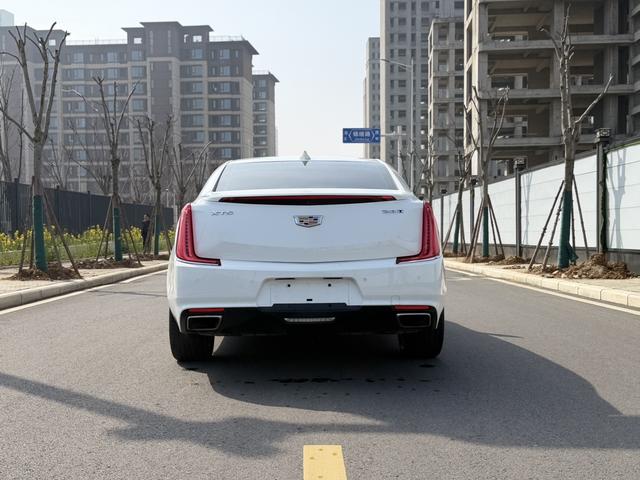 Cadillac XTS 2018 28T Technology – фото 9