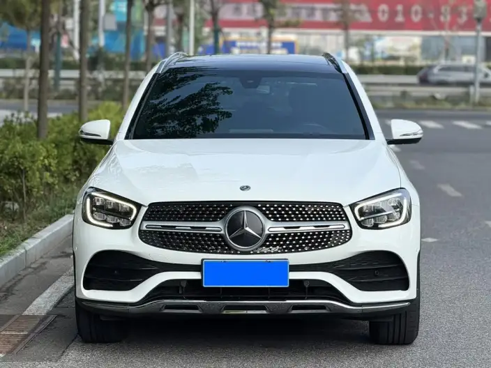 Mercedes-Benz GLC 2020 Model GLC 260 L 4MATIC Luxury Model – фото 2