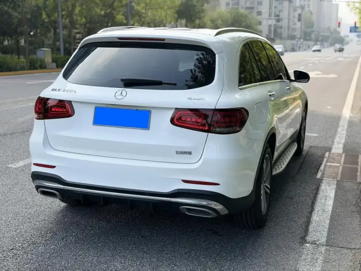 Mercedes-Benz GLC 2020 Model GLC 260 L 4MATIC Luxury Model – фото 7