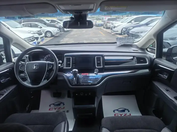 Honda Elysion 2022 Model 2.0L Hybrid Classic Edition – фото 12