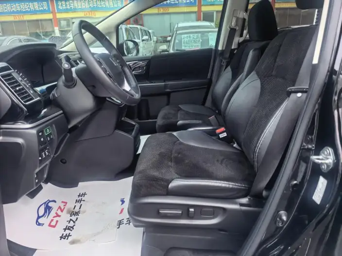 Honda Elysion 2022 Model 2.0L Hybrid Classic Edition – фото 15