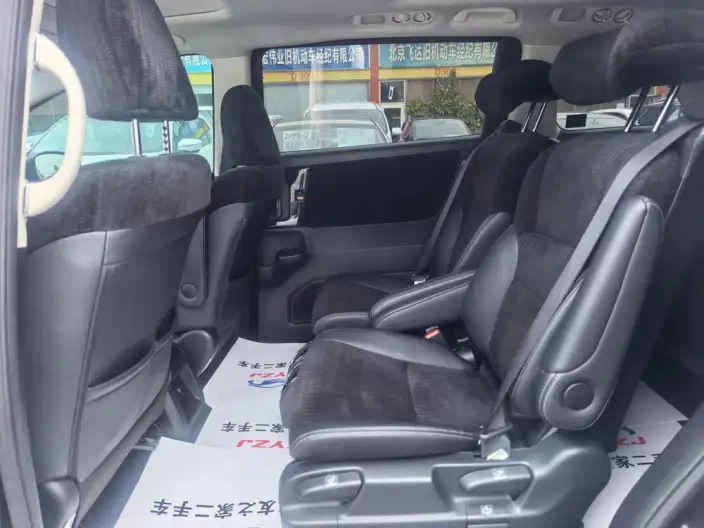 Honda Elysion 2022 Model 2.0L Hybrid Classic Edition – фото 18