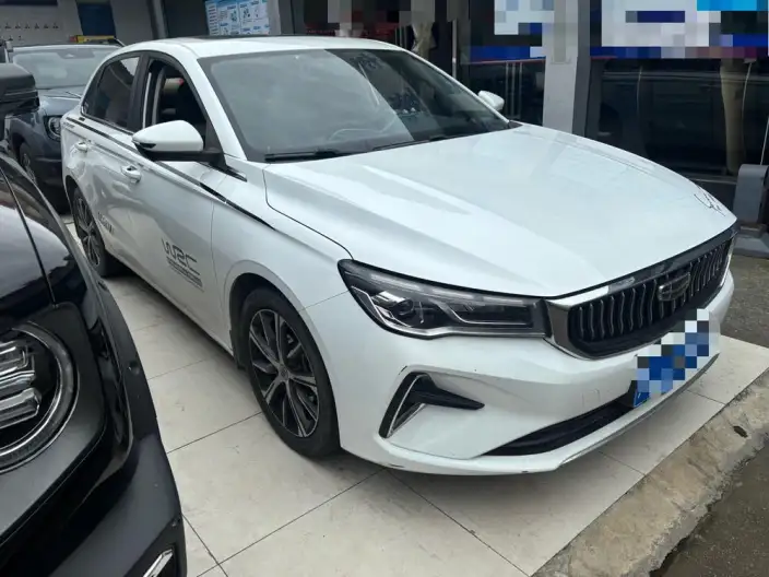 Geely Emgrand 2022 Model No. 4 Gen 1.5L CVT Flagship Model – фото 2