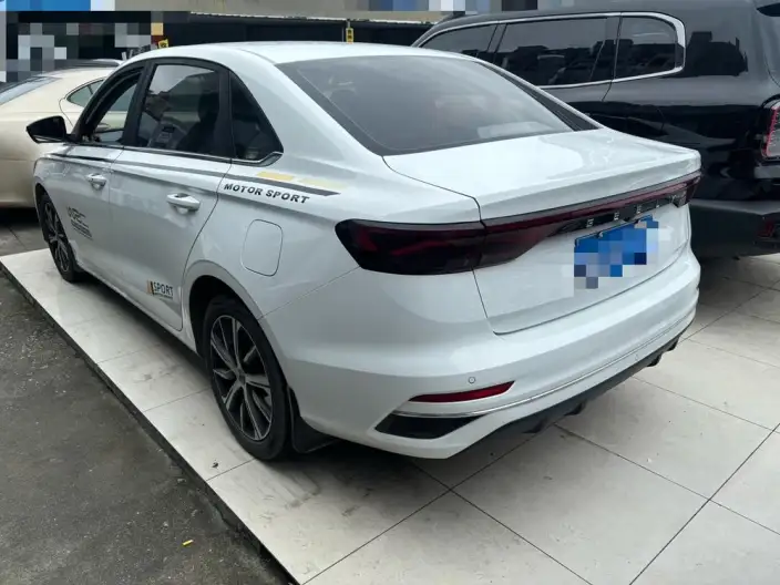 Geely Emgrand 2022 Model No. 4 Gen 1.5L CVT Flagship Model – фото 3