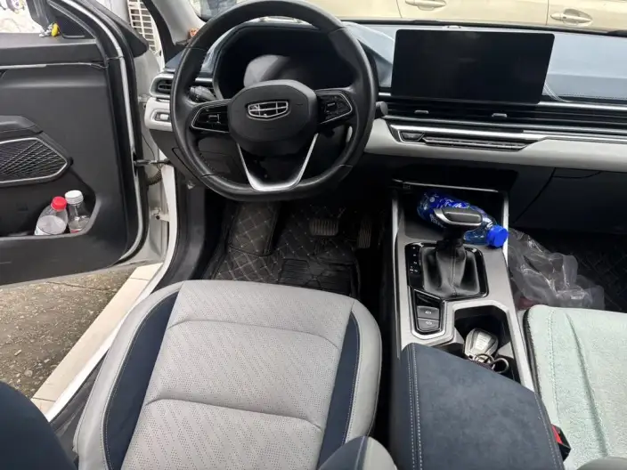 Geely Emgrand 2022 Model No. 4 Gen 1.5L CVT Flagship Model – фото 10