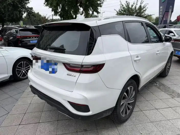 Geely Vision X6 2020 Model 1.4T CVT Asian Games Edition – фото 6