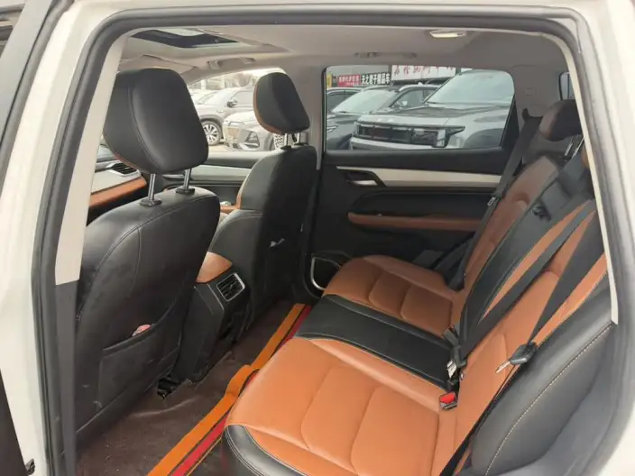 Geely Vision X6 2020 Model 1.4T CVT Asian Games Edition – фото 12