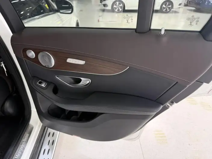 Mercedes-Benz GLC 2021 Model GLC 300 L 4MATIC Dynamic Model – фото 9