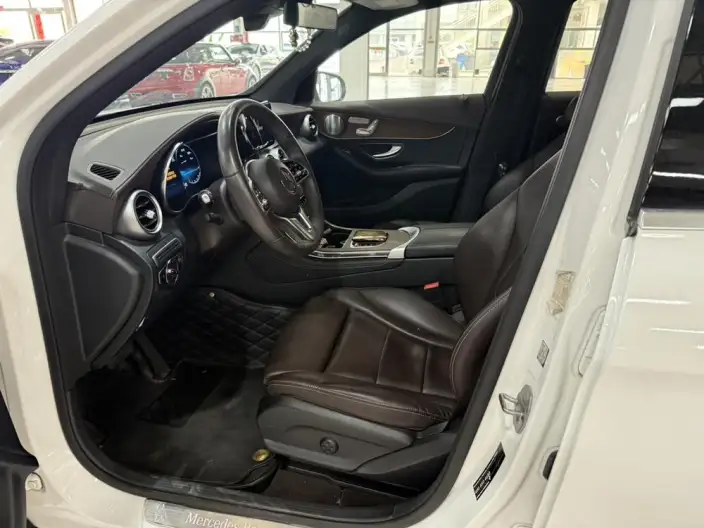 Mercedes-Benz GLC 2021 Model GLC 300 L 4MATIC Dynamic Model – фото 22