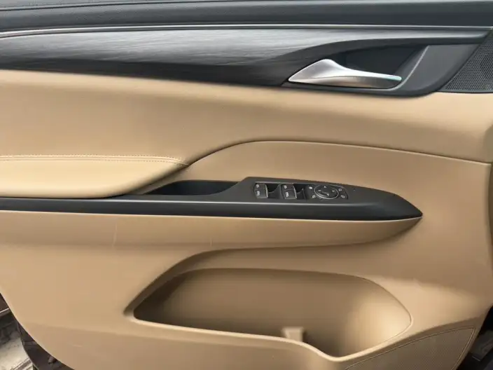 Buick GL8 2021 Model ES Luzun 653T Exclusive Model – фото 9