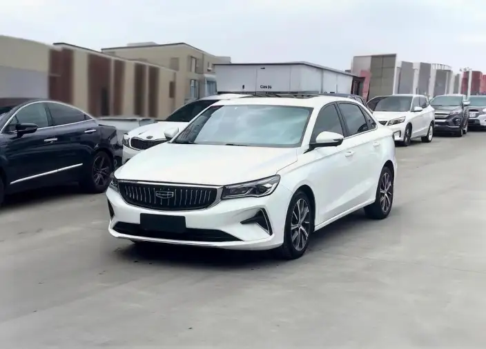 Geely Emgrand 2022 Model No. 4 Gen 1.5L CVT Luxury Model – фото 1
