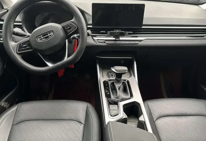 Geely Emgrand 2022 Model No. 4 Gen 1.5L CVT Luxury Model – фото 6