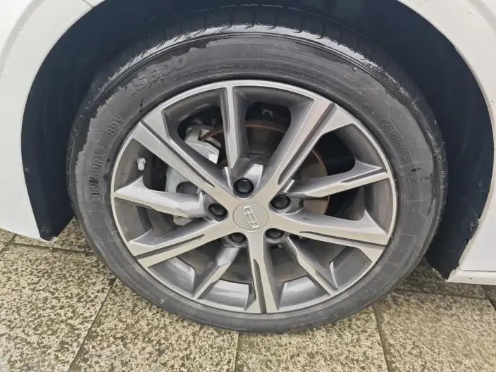 Geely Emgrand 2023 Model No. 4 Gen Champion Edition 1.5L CVT Luxury Model – фото 7
