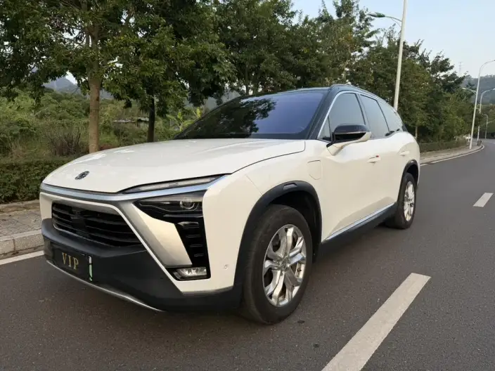 NIO ES8 2020 Model 415KM Signature Edition VII seat – фото 1