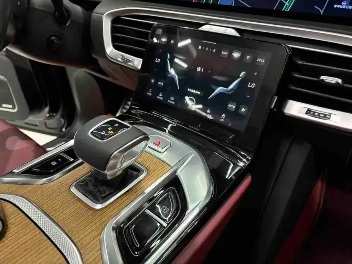 HONGQI E-HS9 2022 Model 690km Flag Xiang Edition VI seat – фото 16