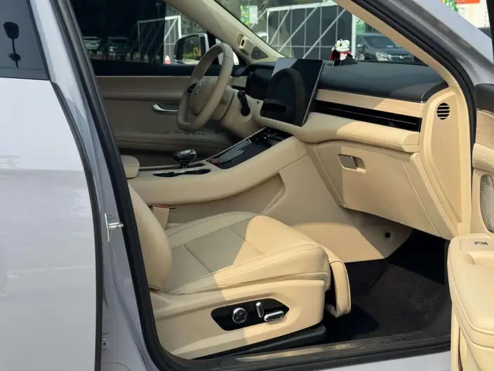 Aito M5 2024 Model Extended Range Max RS 4WD Advanced intelligent driving Edition – фото 11