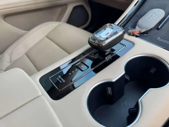 Aito M5 2024 Model Extended Range Max RS 4WD Advanced intelligent driving Edition – фото 12